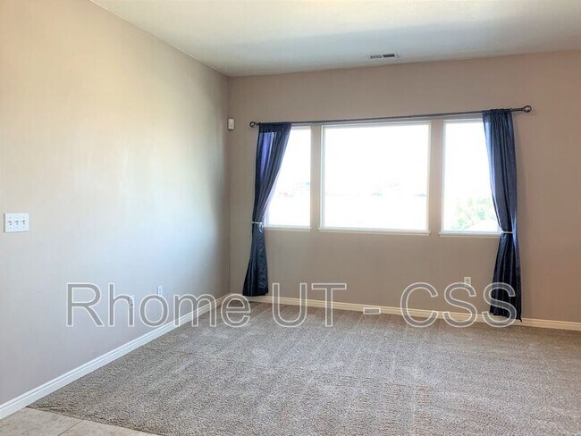 Building Photo - 114 Bella Monte Dr