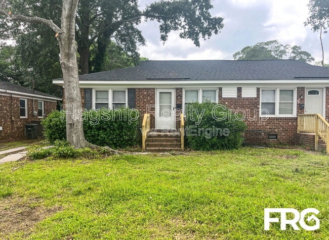 Building Photo - 113 Stancill Dr