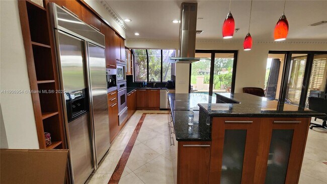 Building Photo - 718 Deer Creek Via Verona