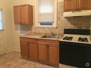 Building Photo - 253 Rosemar St