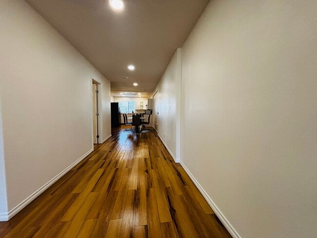 Building Photo - 16875 Orangecrest Ct