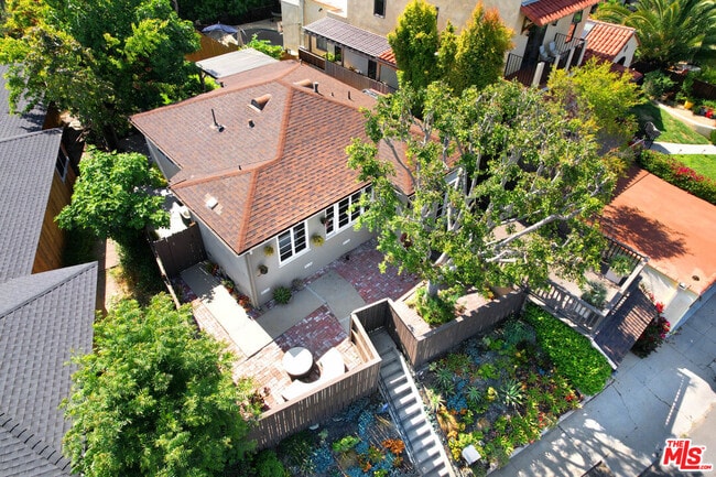Building Photo - 1337 Westerly Terrace