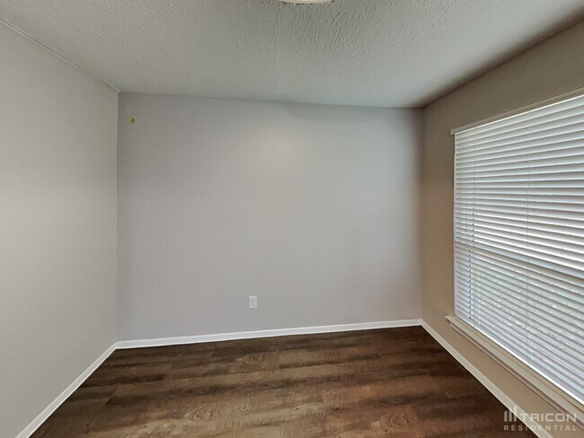 Building Photo - 8218 Tattershall Cir