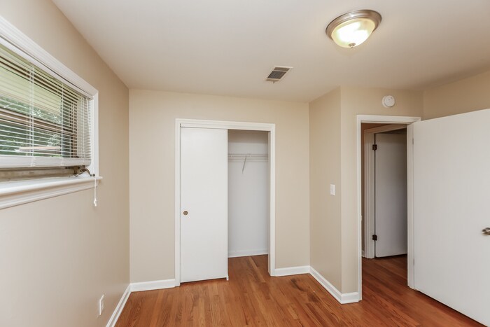 Building Photo - 1407 Palmer Pl SW