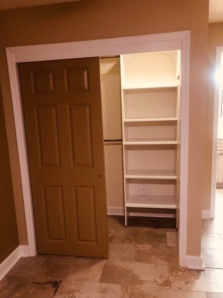 Building Photo - 203 E Dunklin St