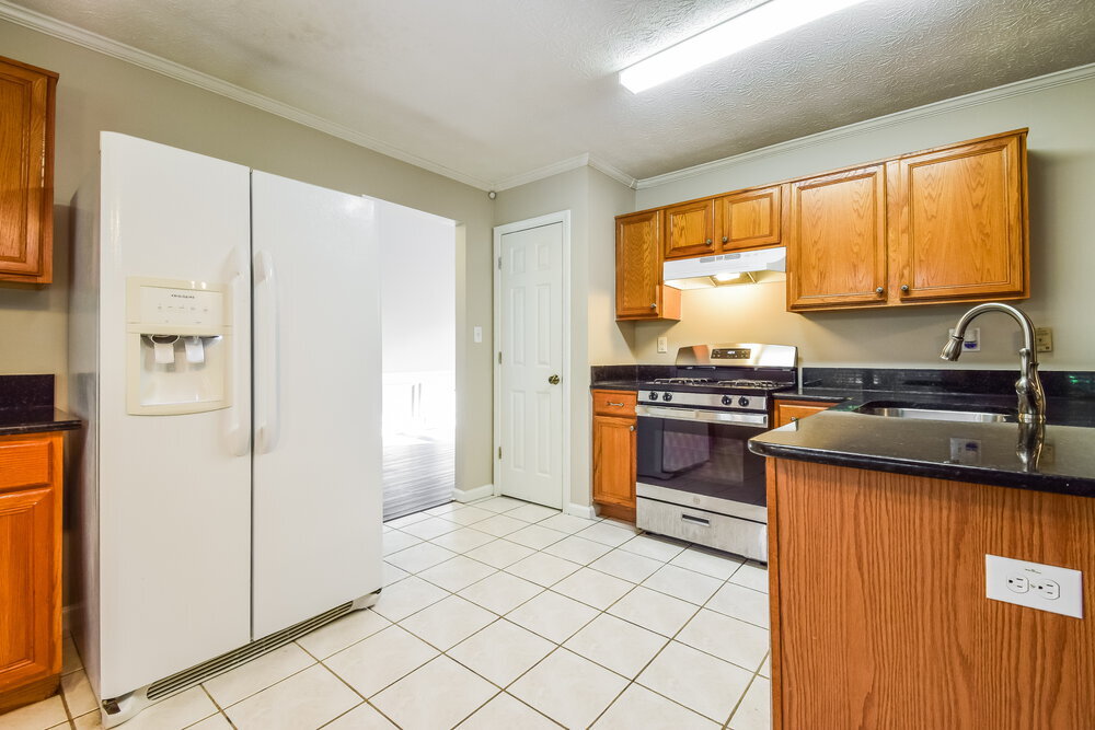 Building Photo - 1068 Litchfield Way SW
