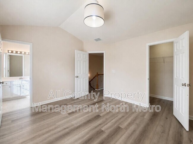 Building Photo - 1006 Whittington Way