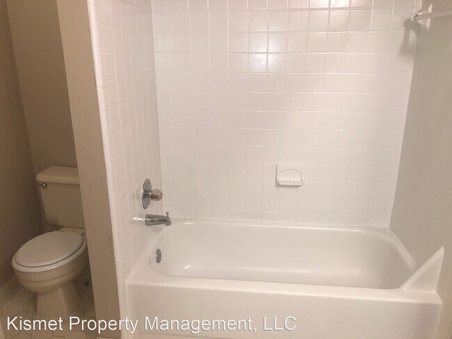 Building Photo - 3 br, 2 bath House - 1656 Old Mill Stream