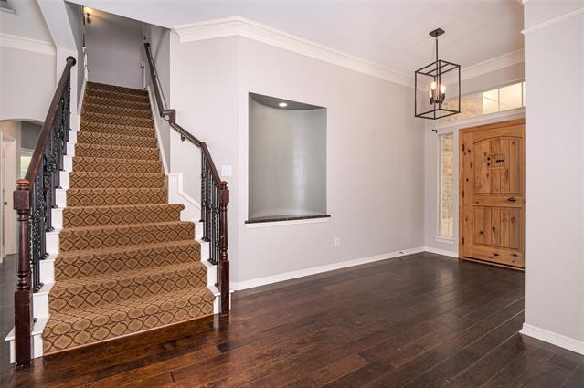 Building Photo - 8609 Forsythia Dr