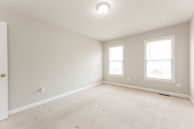 Building Photo - 3-Bedroom Home in Simpsonville, SC