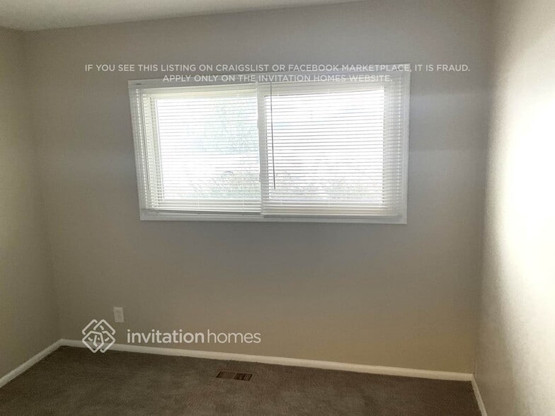 Building Photo - 903 Vine St