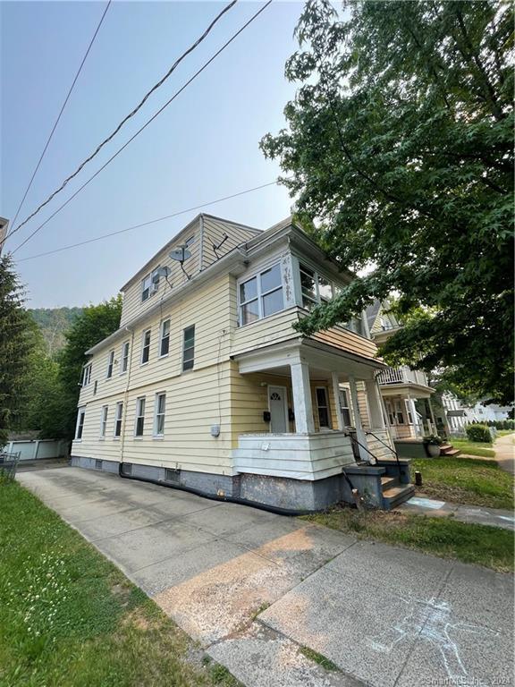 Building Photo - 177 Valley St