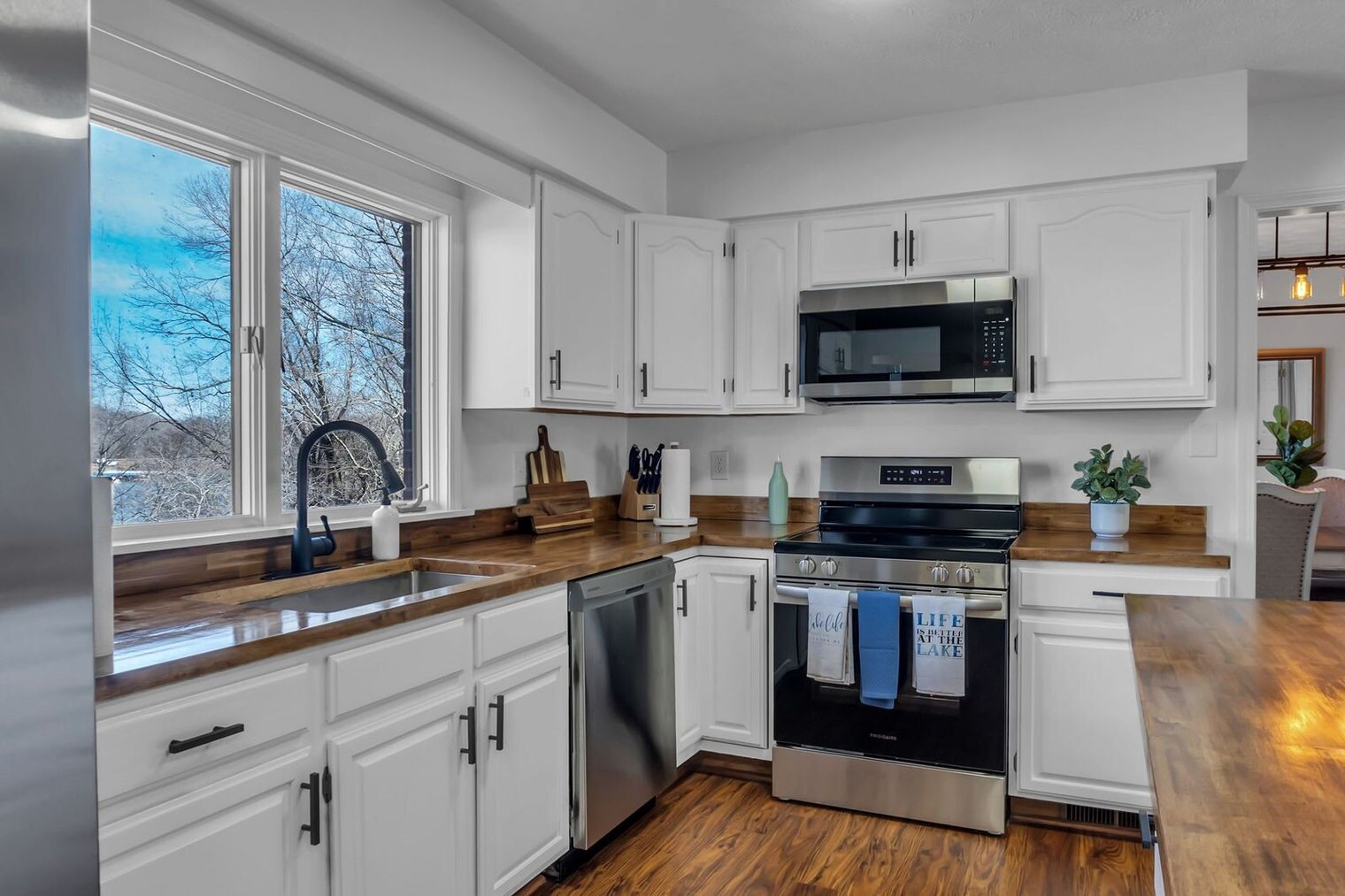 Building Photo - 81 Beech Point Dr