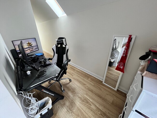 Building Photo - 3707 N Nora Ave