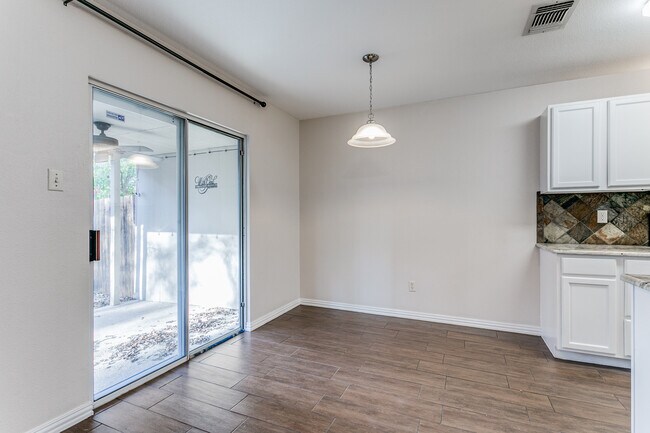 Building Photo - 8107 Rustic Park