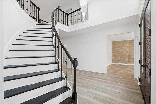 Building Photo - 526 Coopers Pond Dr