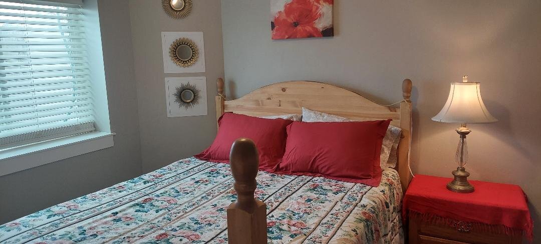 Building Photo - 33 W 1600 S St