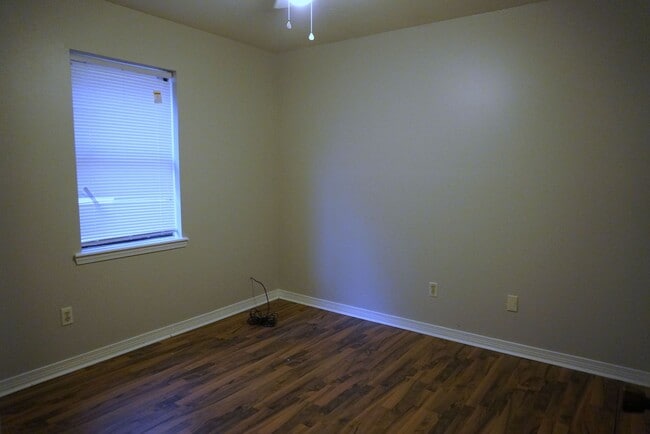 Building Photo - Southern Hills Remodeled Home