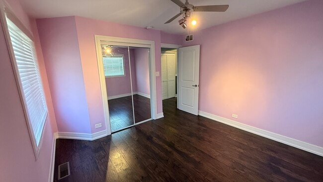 Building Photo - 8408 S Lorel Ave