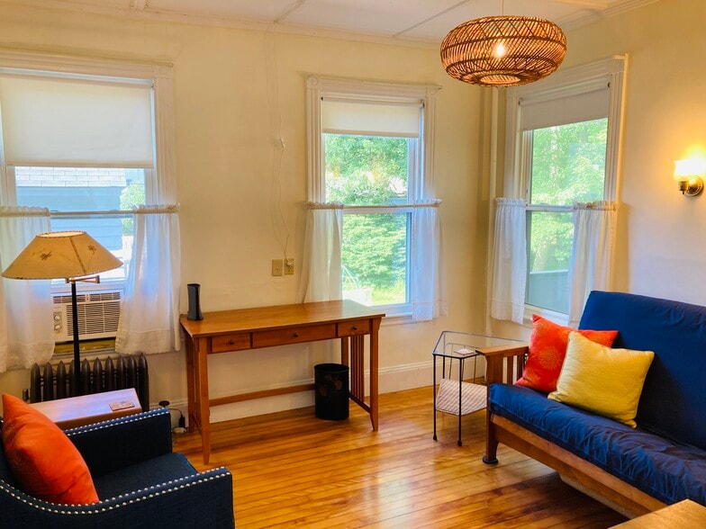 Building Photo - 123 Glenwood Ave