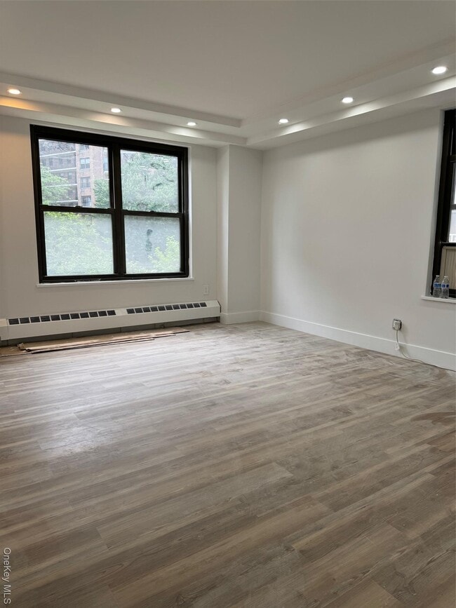 Building Photo - 61-45 98th St