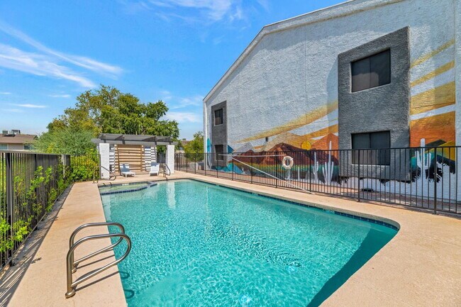 Building Photo - Stylish 1-Bedroom Living Near Old Town Scottsdale – Pool, Park, Convenience ASU