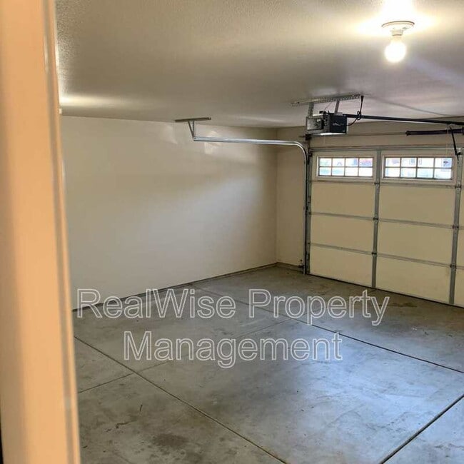 Building Photo - 1115 Westerly Ct