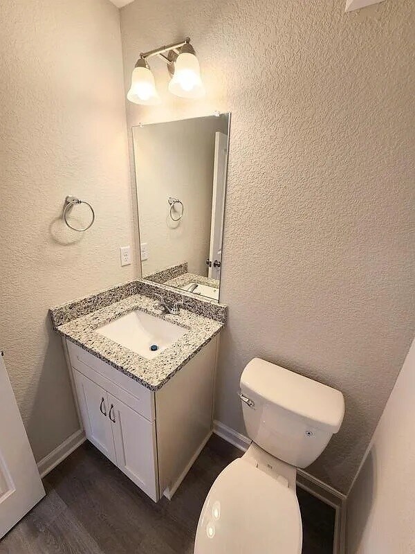 Building Photo - RENOVATED 4 BEDROOM/3 BATH IN NORFOLK! READY FOR RENT!!