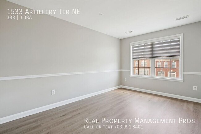 Building Photo - 1533 Artillery Terrace NE