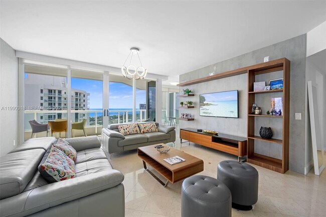 Building Photo - 21055 Yacht Club Dr