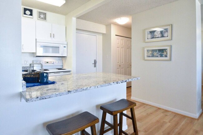 Building Photo - 303 Atlantic Ave