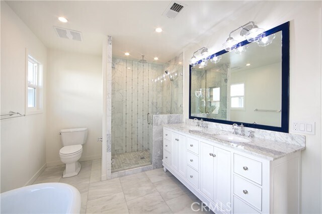 Building Photo - 1769 Bahama Pl