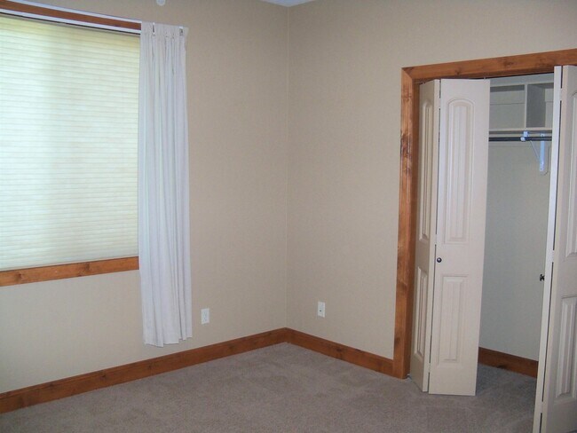 Building Photo - 2715 Westfork Ln