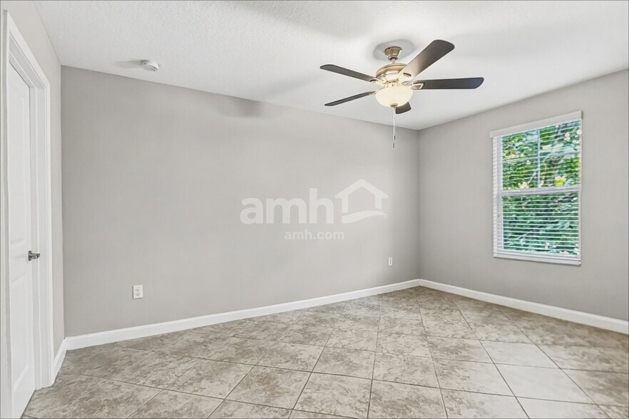 Building Photo - 14206 Blue Dasher Dr