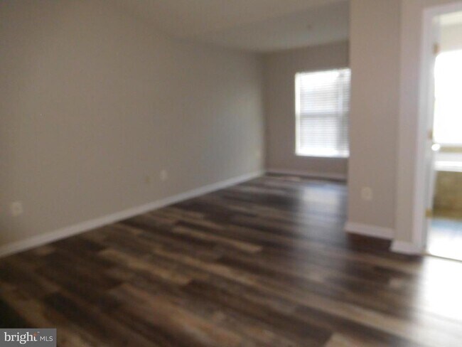 Building Photo - 1941 Fieldstone Way