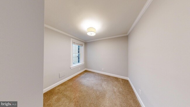 Building Photo - 1724 21st St NW