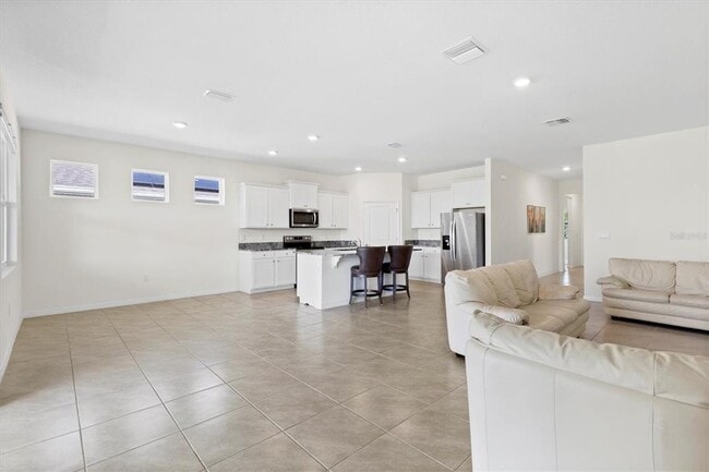 Building Photo - 8022 Penrose Pl