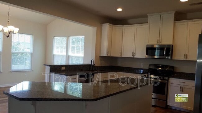 Building Photo - 3 Twinings Dr