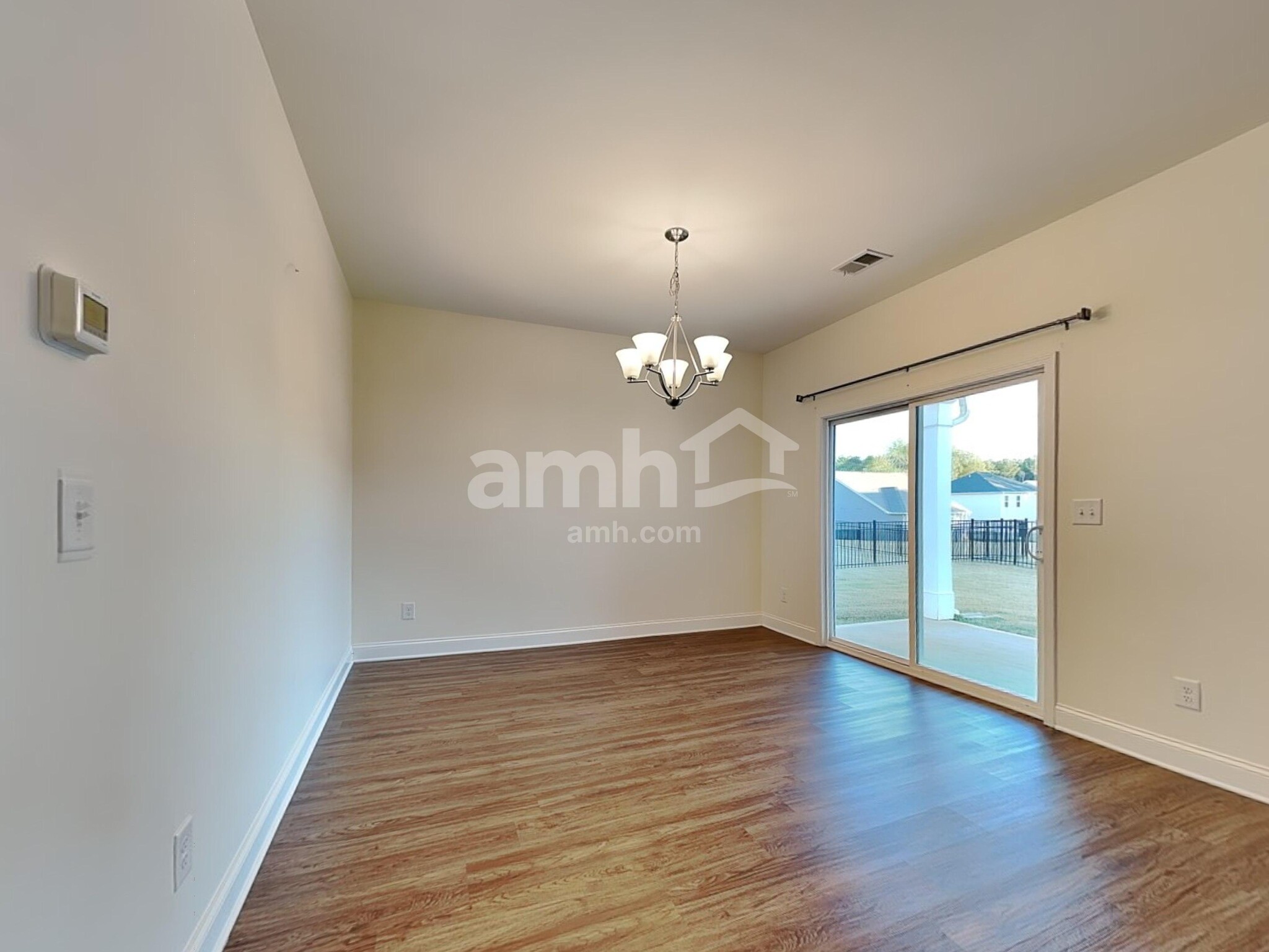 Building Photo - 231 Lake End Dr