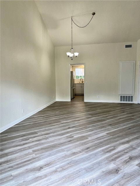 Building Photo - 24324 Val Verde Ct