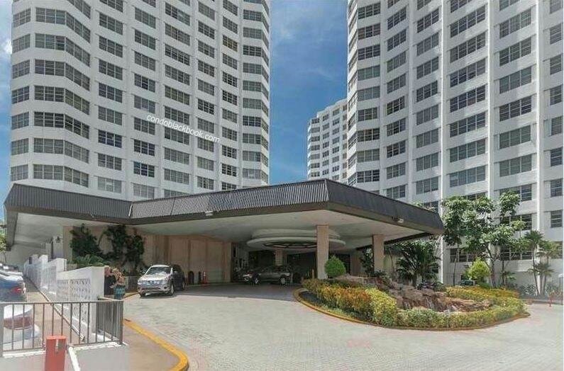 Building Photo - 905 Brickell Bay Dr