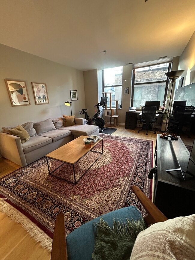 Building Photo - 780 S Federal St