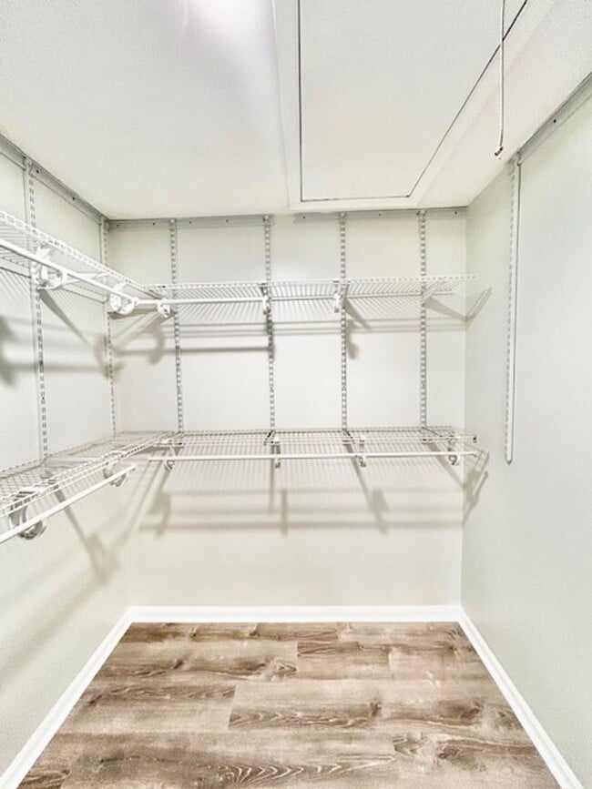 Building Photo - 60 Whitechurch Ct