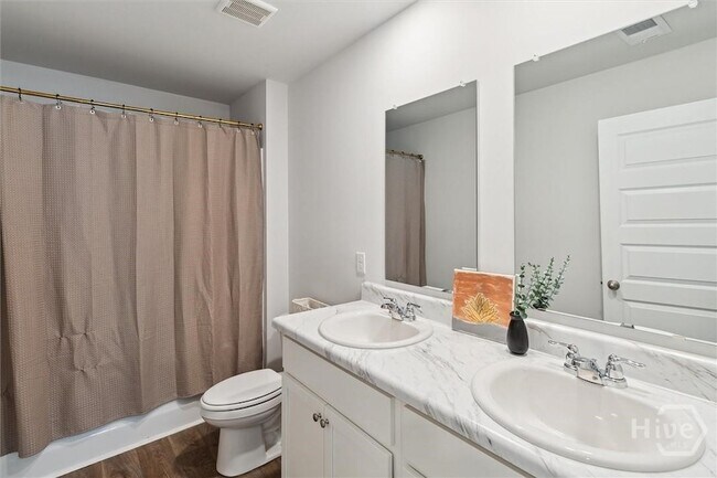 Building Photo - 448 Flat Rock Trace