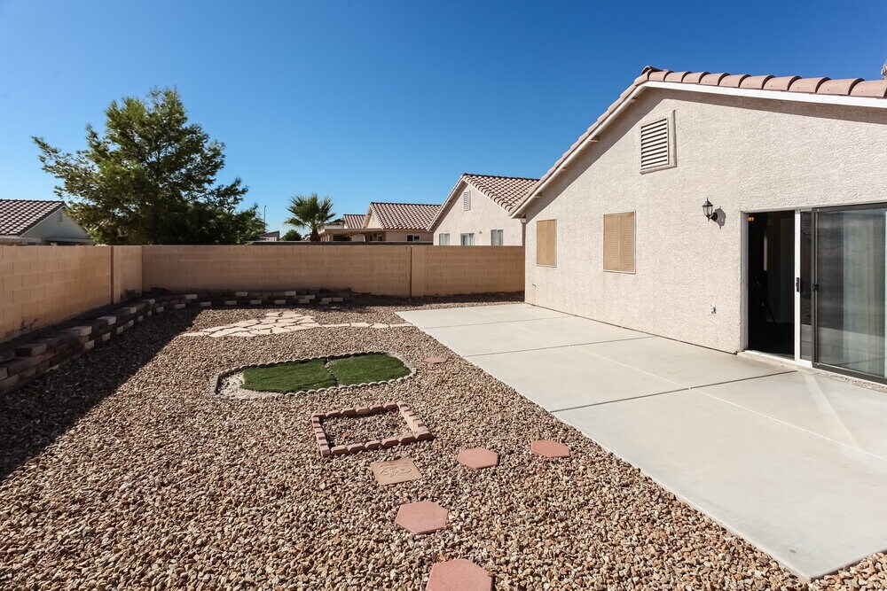 Building Photo - 5536 La Pelusa St