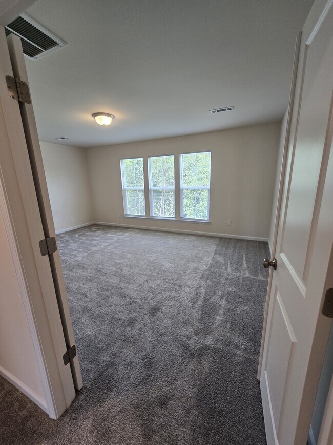 Building Photo - 4028 Beckton Trl