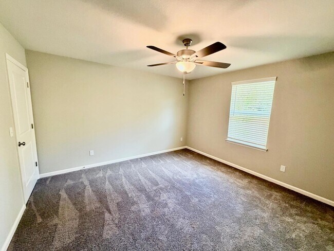 Building Photo - 1974 Midyette Rd