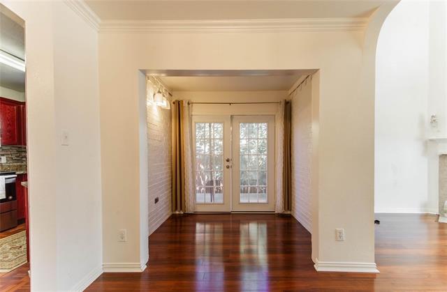 Building Photo - 1953 Timber Oaks Dr