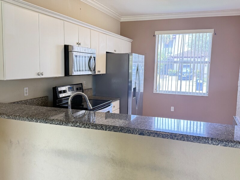 Building Photo - 9084 SW 153rd Ct