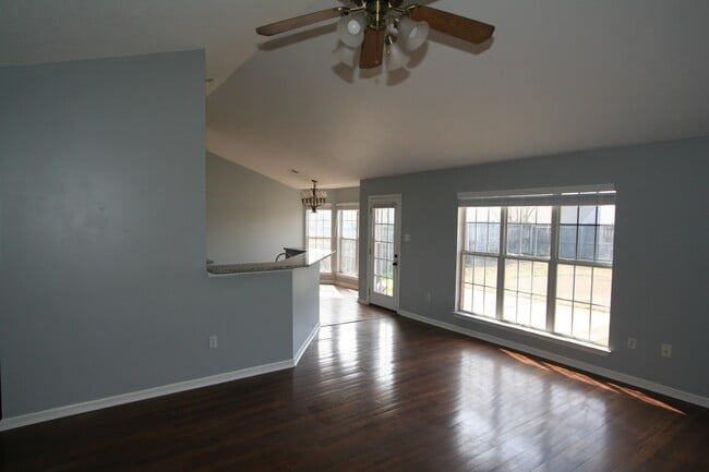 Building Photo - 5707 Antler Trail